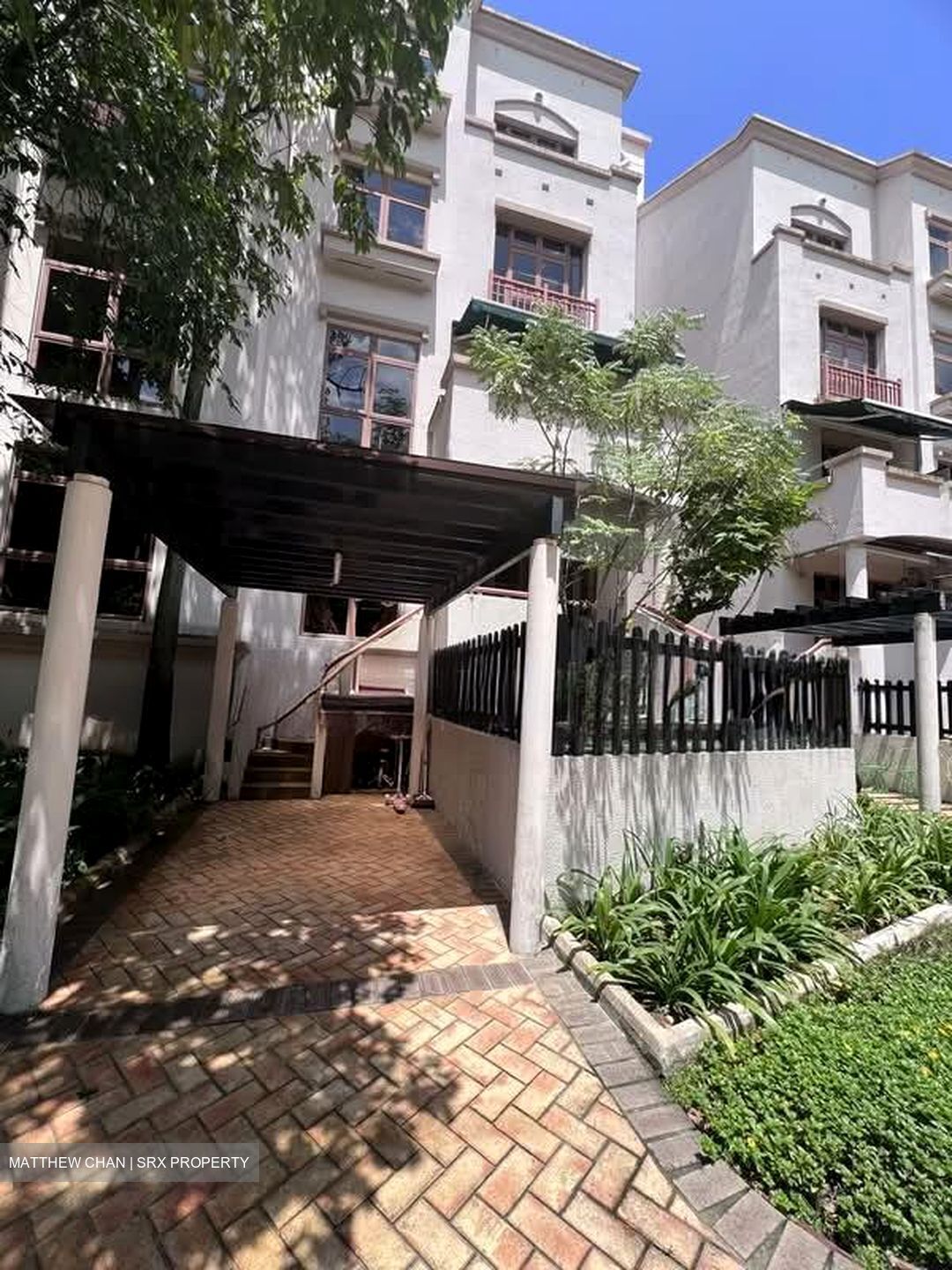 High Oak Condominium (D21), Condominium #584432081